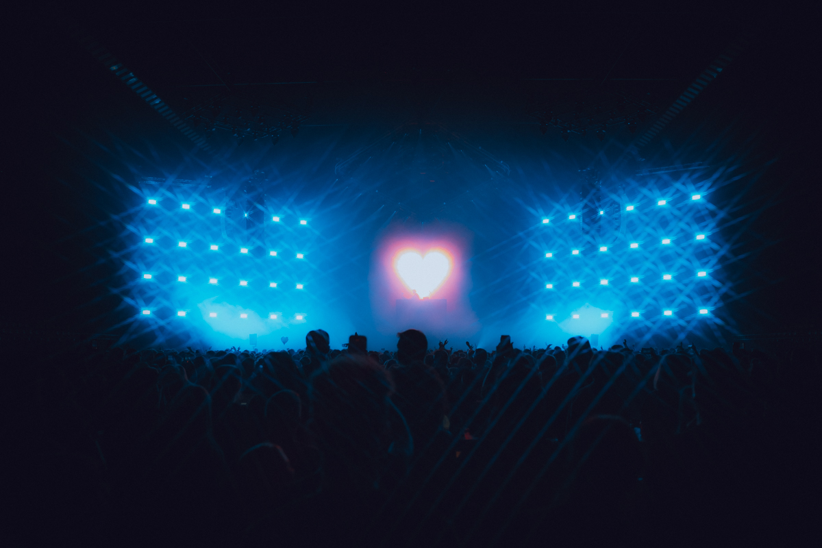 USED:LIVE @ Lotto Arena, picture 13, photographed by Simon Coppens - FrontView Magazine