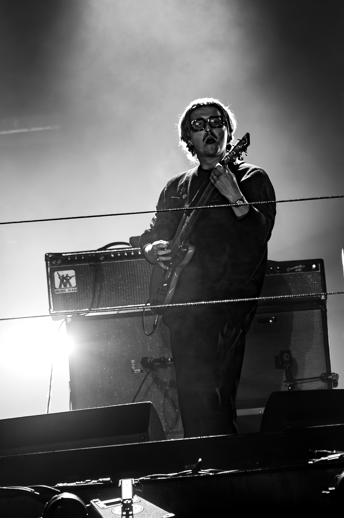 SONS @ De Warmste Week, picture 7, photographed by Anoek Houben - FrontView Magazine