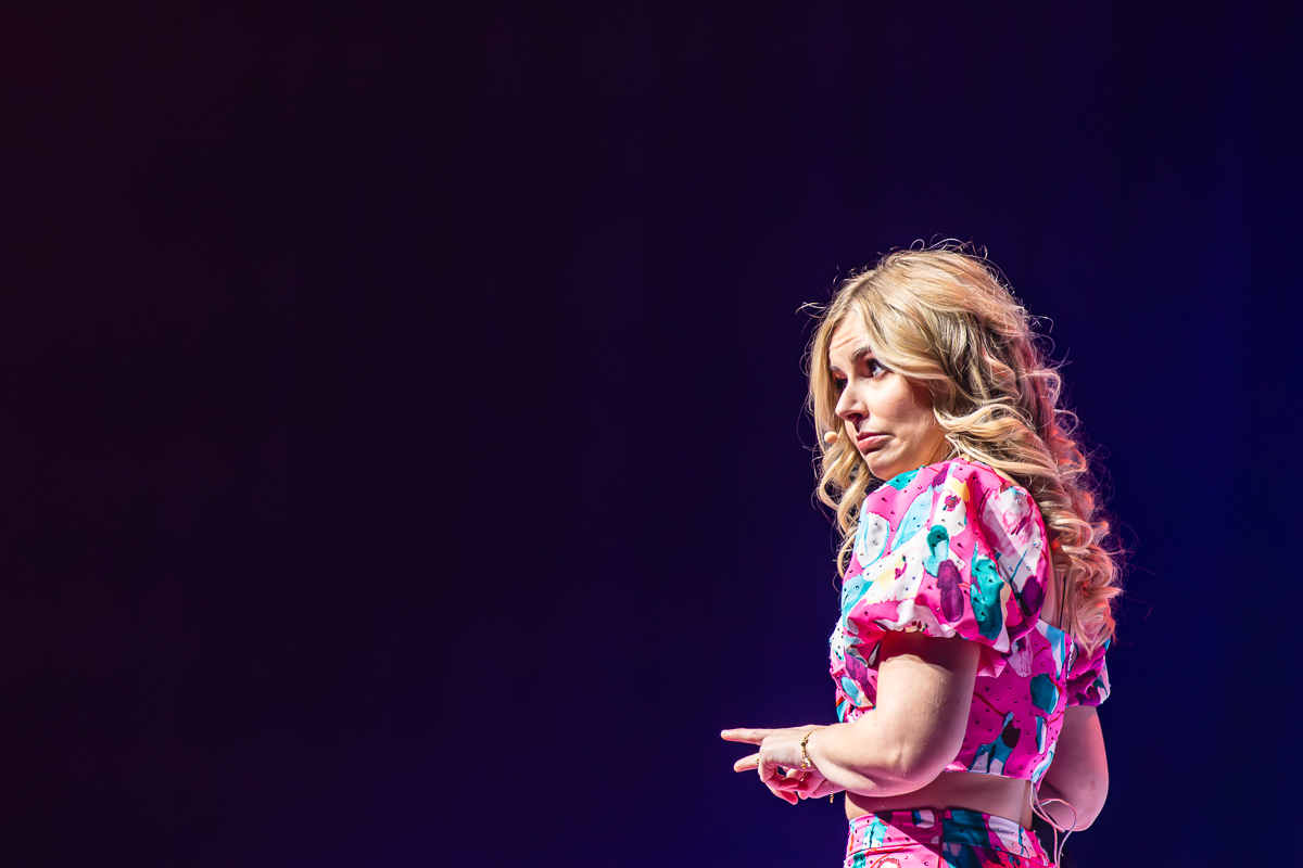 Jade Mintjens @ Lotto Arena, picture 13, photographed by Dorien Goetschalckx - FrontView Magazine