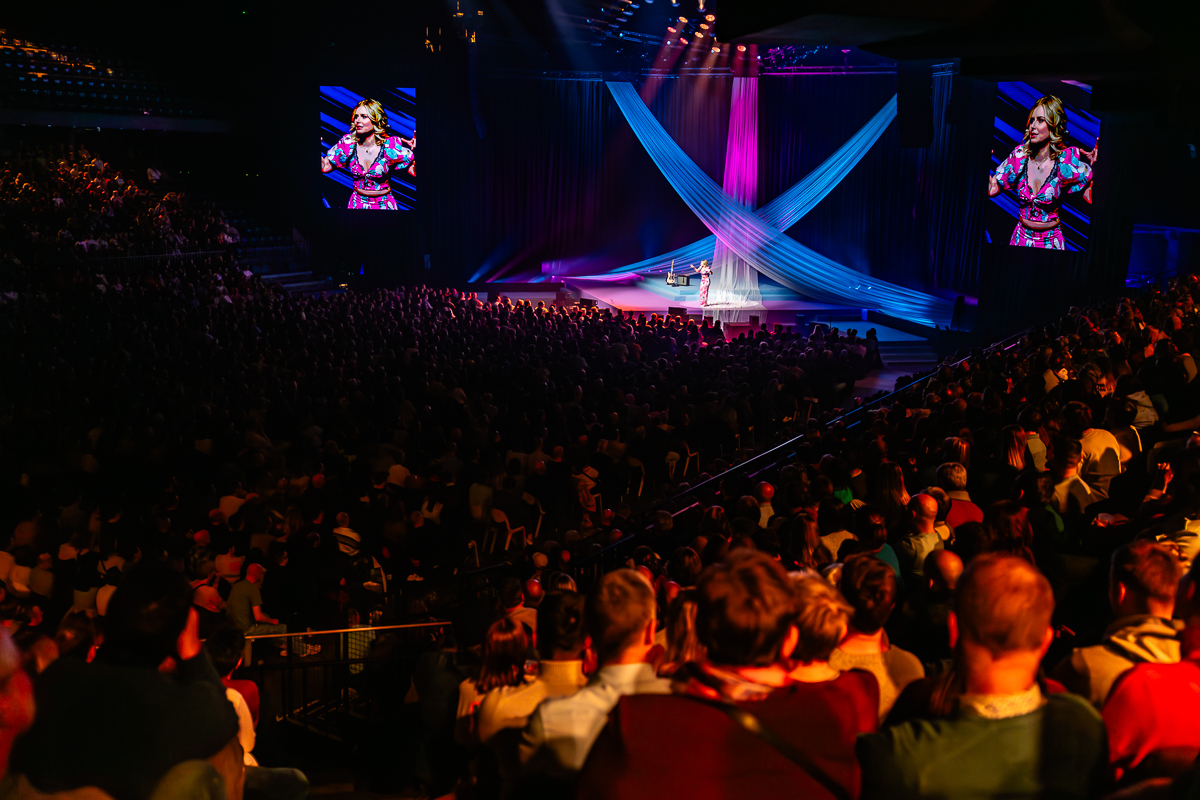 Jade Mintjens @ Lotto Arena, picture 23, photographed by Dorien Goetschalckx - FrontView Magazine