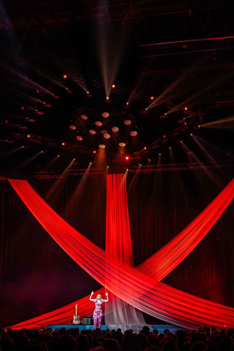Jade Mintjens @ Lotto Arena, picture 28, photographed by Dorien Goetschalckx - FrontView Magazine