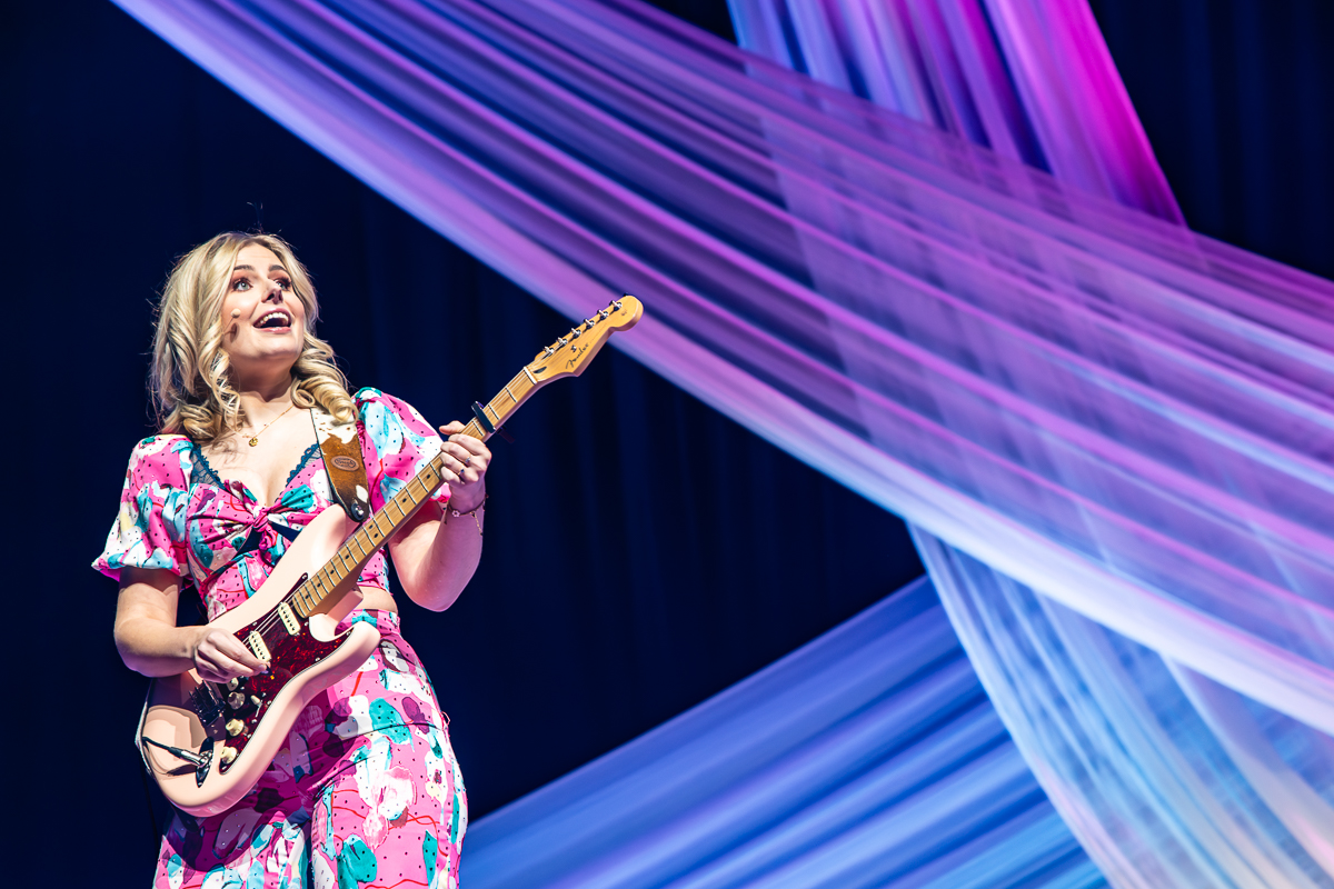 Jade Mintjens @ Lotto Arena, picture 29, photographed by Dorien Goetschalckx - FrontView Magazine