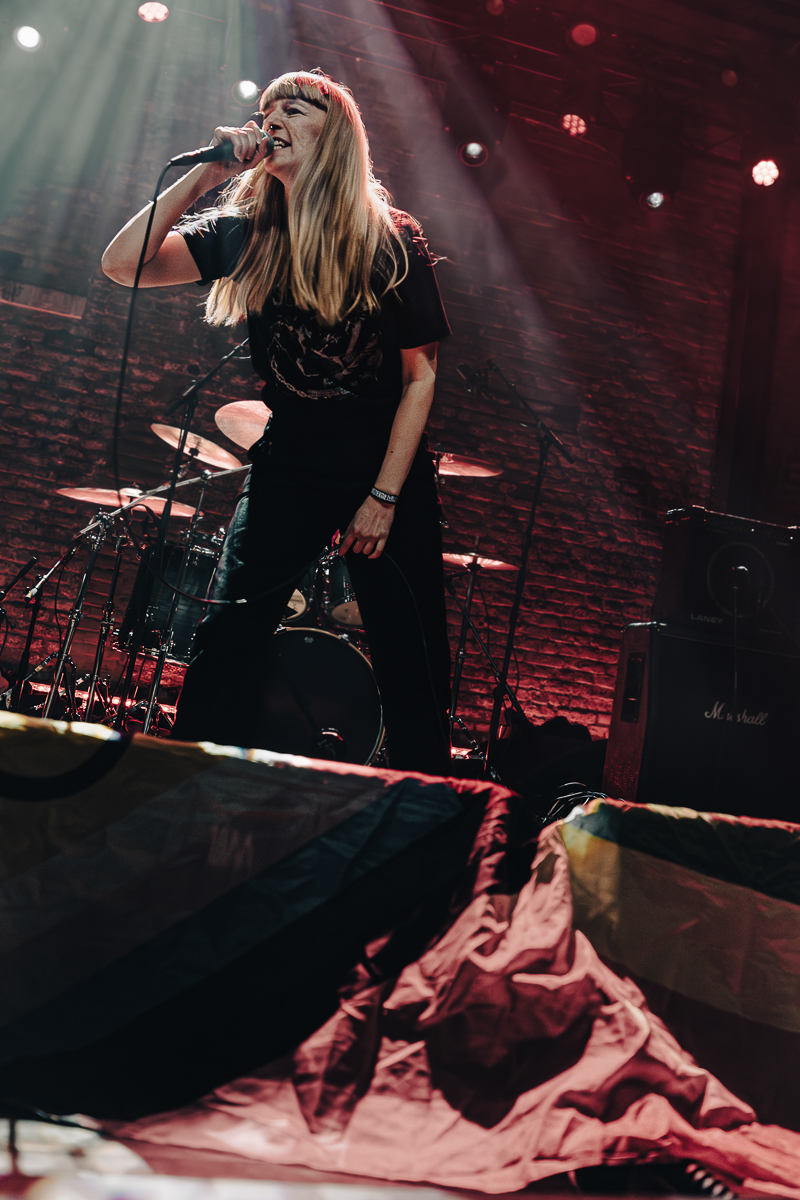 Colère @ Muziekgieterij, picture 4, photographed by Anoek Houben - FrontView Magazine