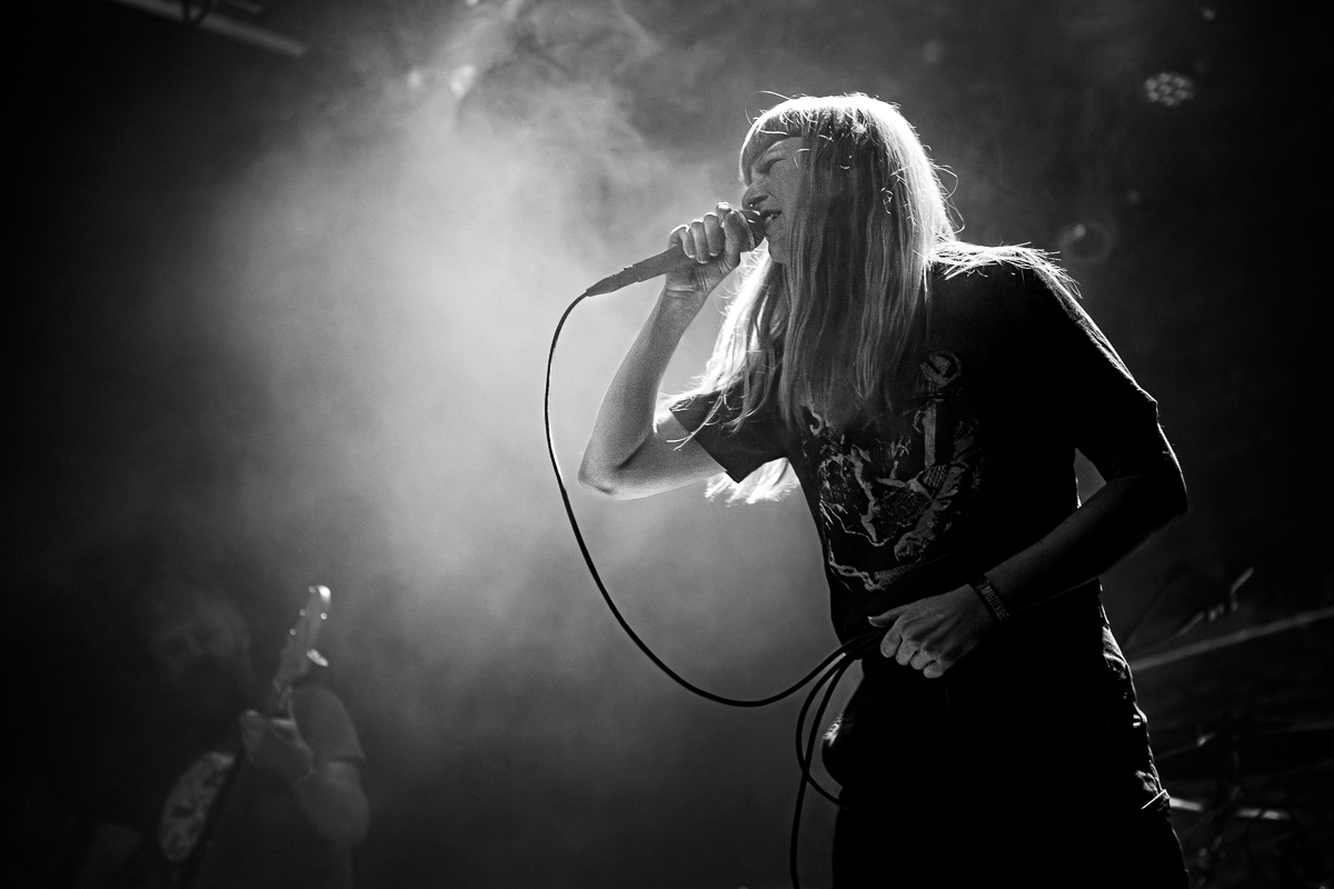 Colère @ Muziekgieterij, picture 6, photographed by Anoek Houben - FrontView Magazine
