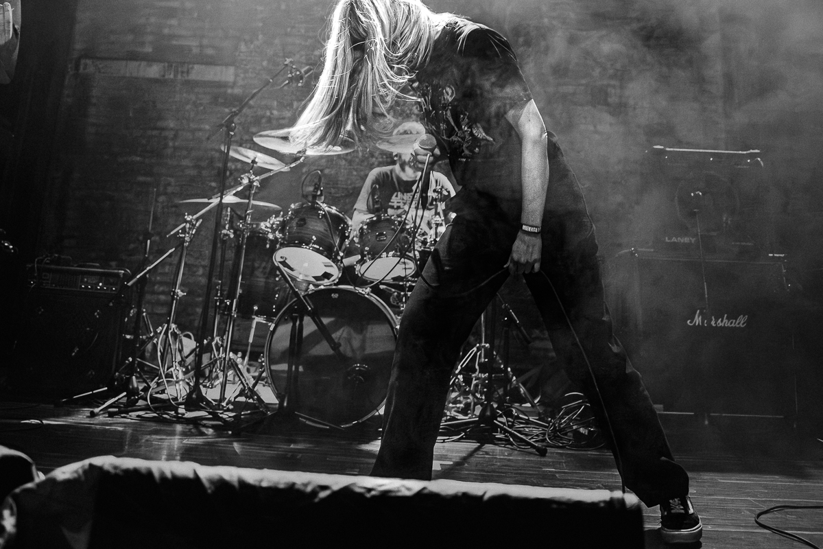 Colère @ Muziekgieterij, picture 9, photographed by Anoek Houben - FrontView Magazine