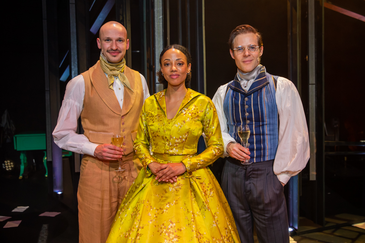 Première Madame Bovary @ Fakkeltheater - Rode Zaal, picture 42, photographed by Goele Bormans - FrontView Magazine