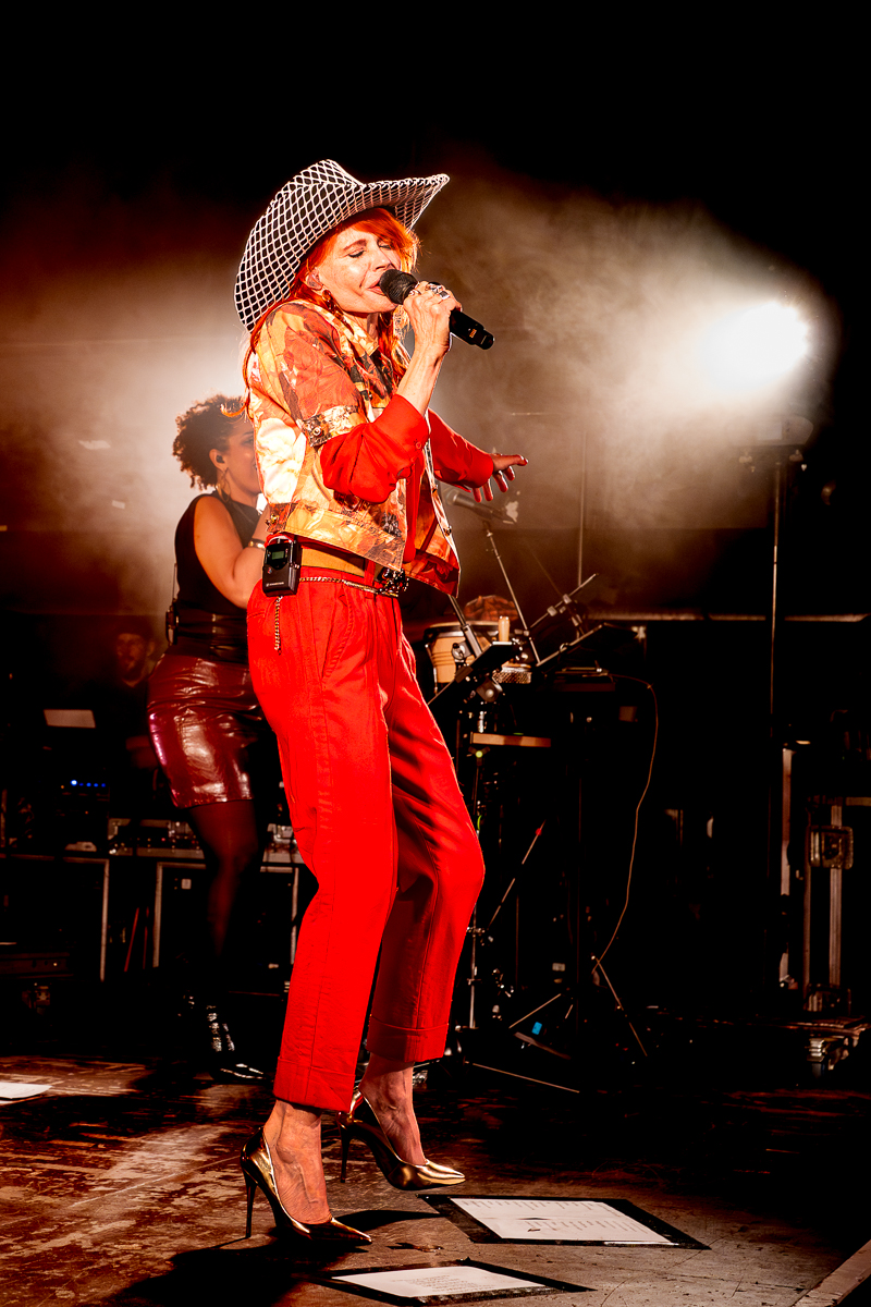 Axelle Red @ Club AFF, picture 4, photographed by Anoek Houben - FrontView Magazine