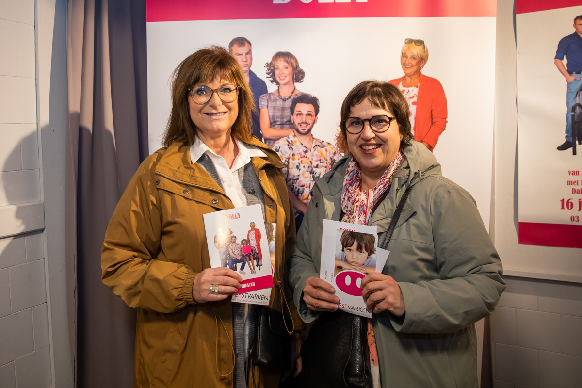Première Dolly @ EWT - Theater, picture 3, photographed by Goele Bormans - FrontView Magazine