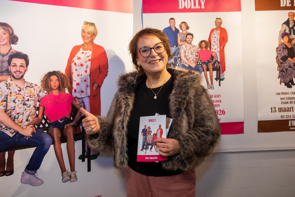 Première Dolly @ EWT - Theater, picture 5, photographed by Goele Bormans - FrontView Magazine