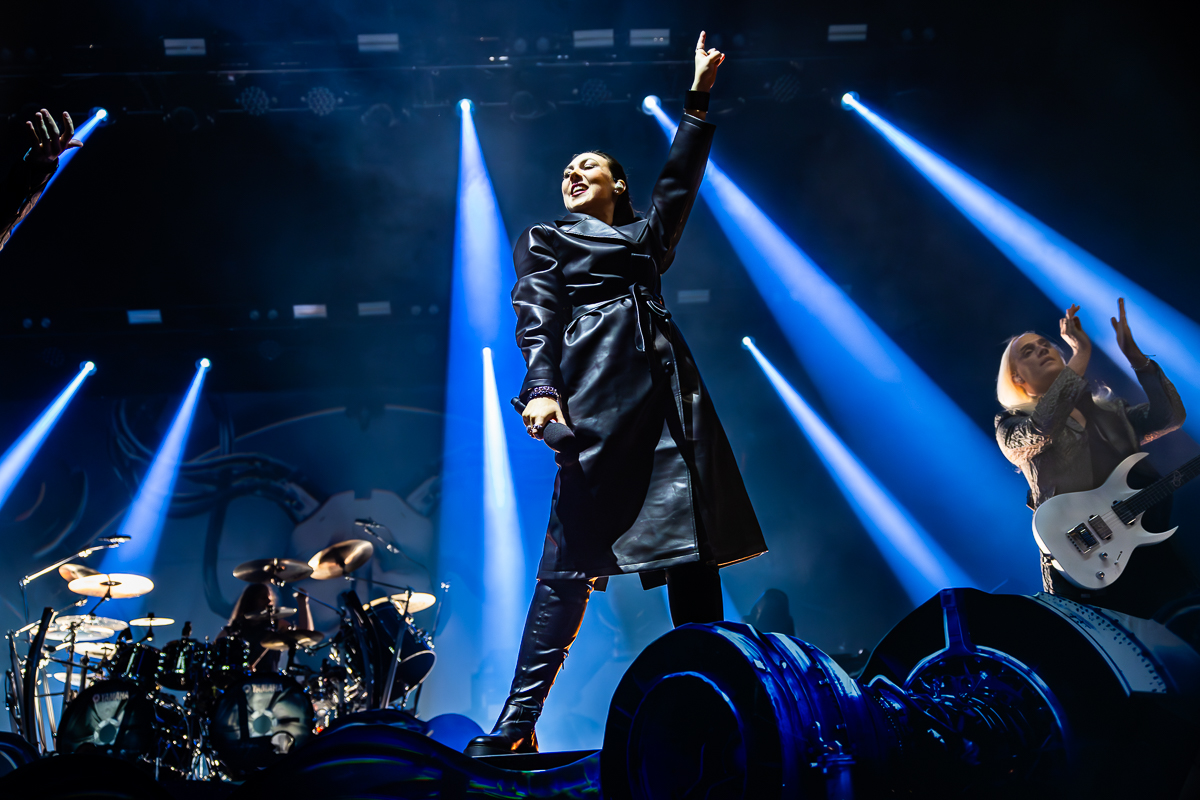 Amaranthe @ Vorst Nationaal, foto 12, foto's door Dorien Goetschalckx - FrontView Magazine