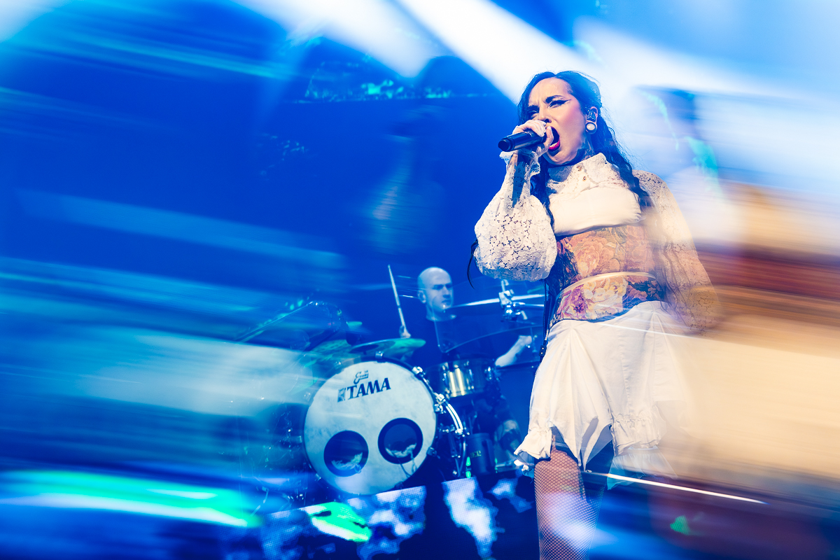 Jinjer @ 013, picture 16, photographed by Dorien Goetschalckx - FrontView Magazine