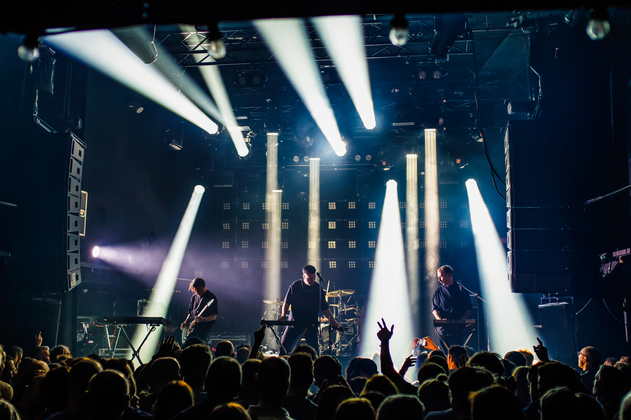 Goose Live @ 013 (Next Stage), picture 4, photographed by Paul Jongeneelen - FrontView Magazine