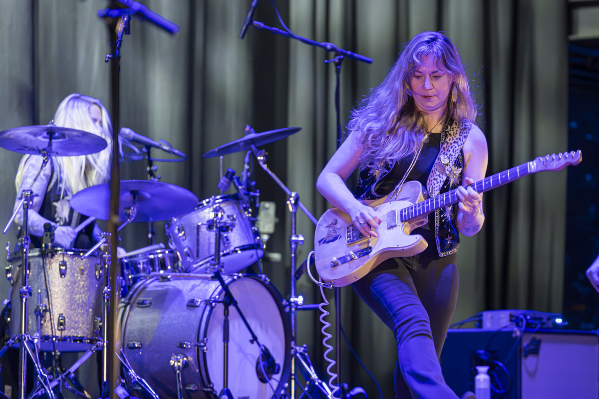 Joanne Shaw Taylor @ De Roma, picture 3, photographed by dirk janssens - FrontView Magazine