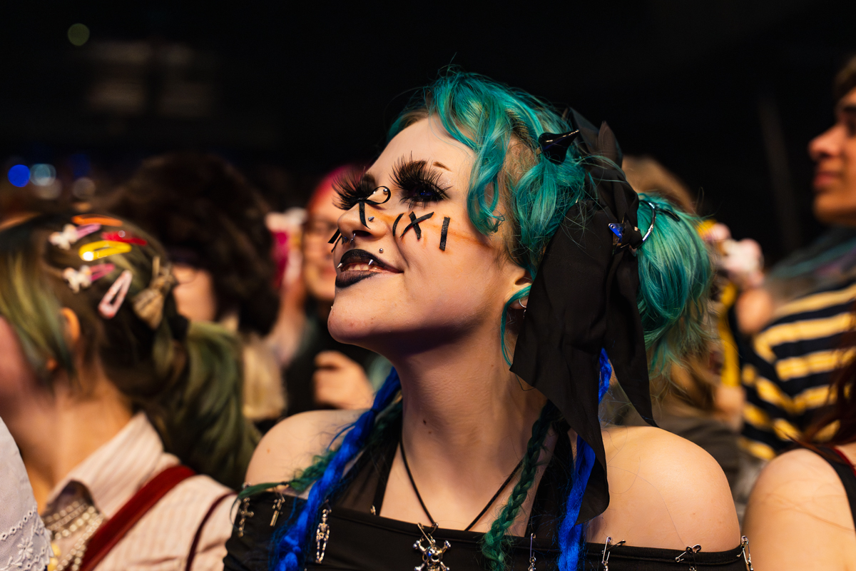Ashnikko @ 013, picture 9, photographed by Istvan Bruggen - FrontView Magazine