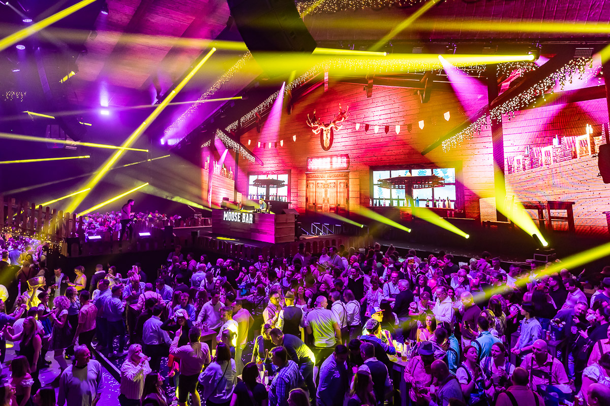 Moose Bar XXL 2026 @ AFAS Dome, picture 16, photographed by Marc Verdonck - FrontView Magazine