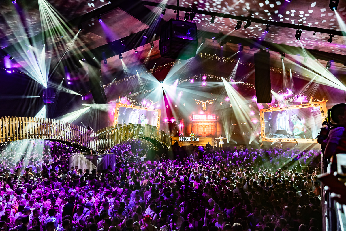 Moose Bar XXL 2026 @ AFAS Dome, picture 35, photographed by Marc Verdonck - FrontView Magazine