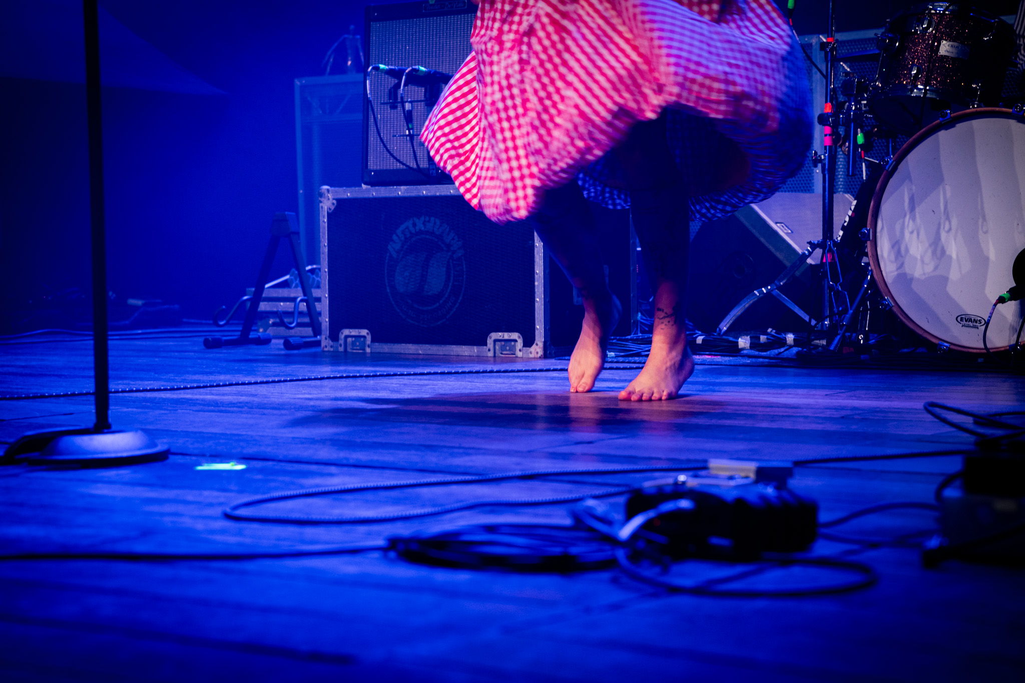 Girl In The Year Above @ De Roma, picture 3, photographed by Tine Van Daele - FrontView Magazine