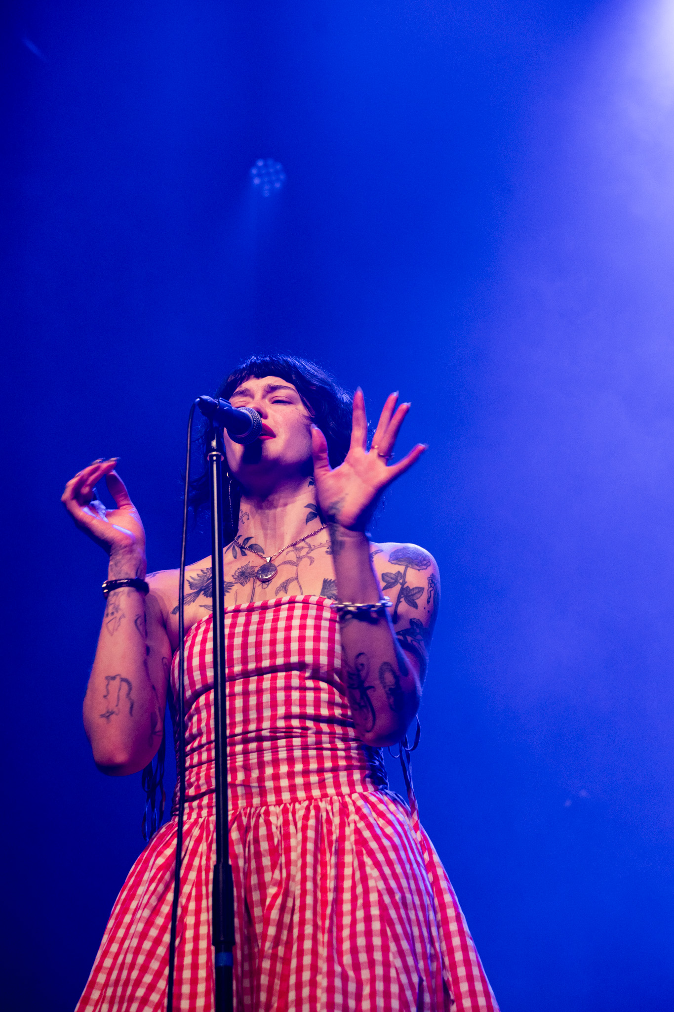 Girl In The Year Above @ De Roma, picture 8, photographed by Tine Van Daele - FrontView Magazine