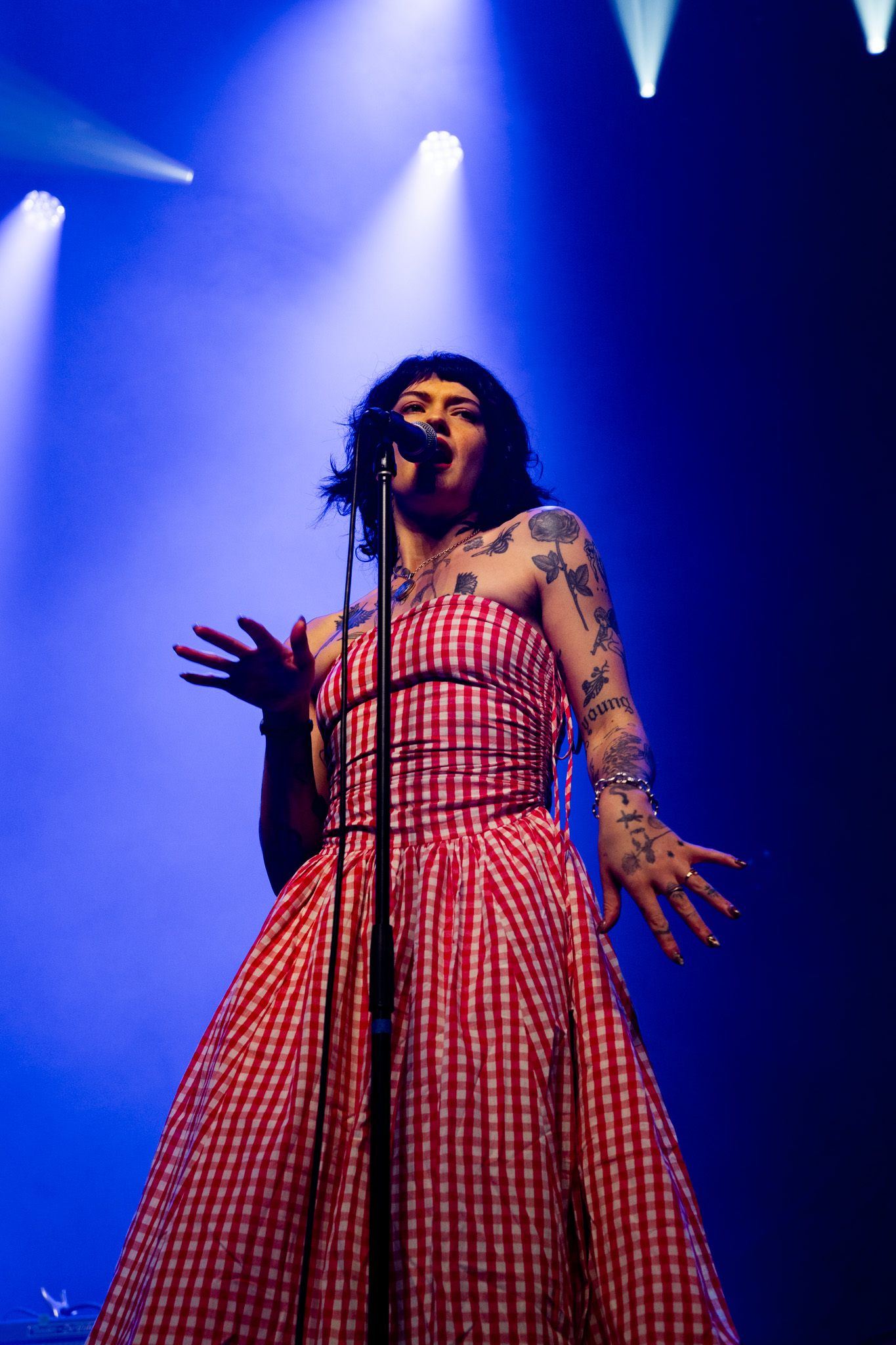 Girl In The Year Above @ De Roma, picture 9, photographed by Tine Van Daele - FrontView Magazine