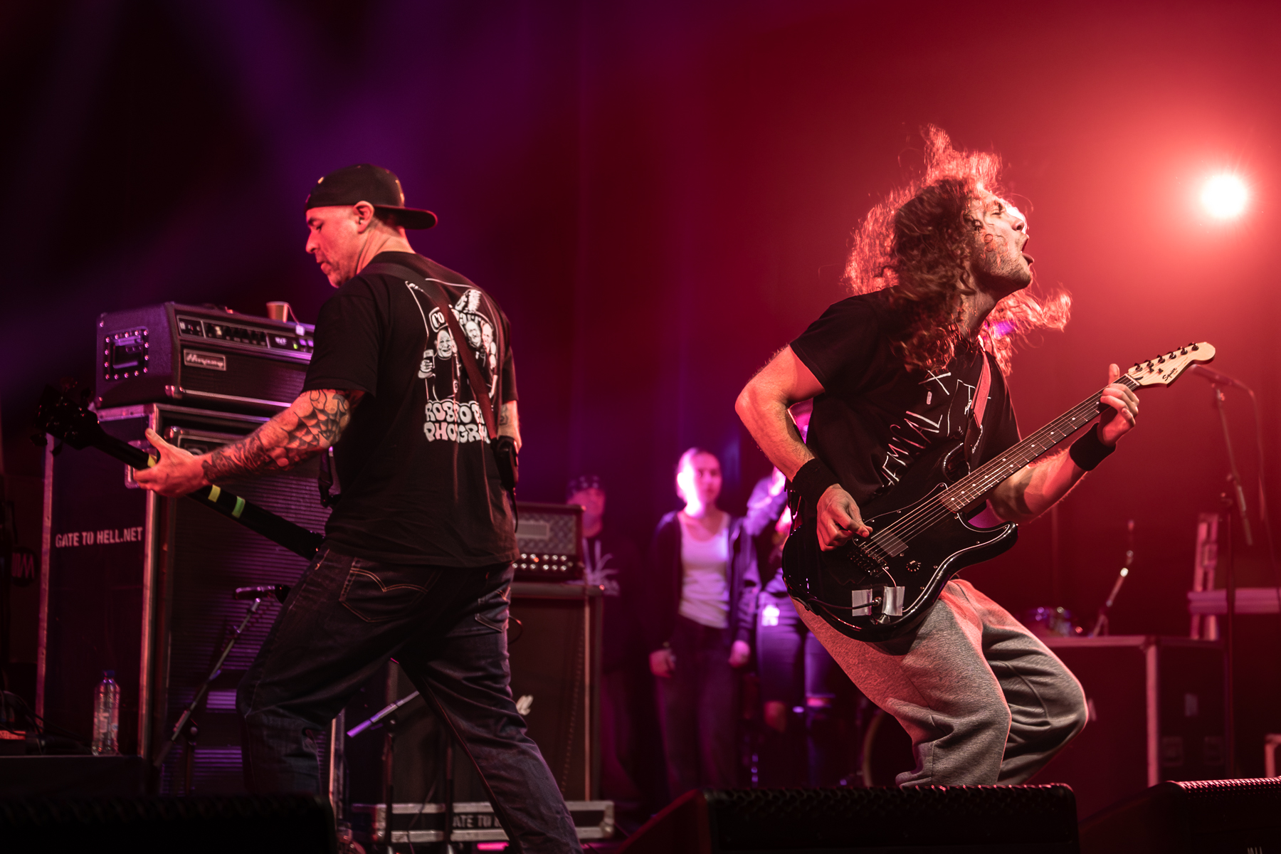 Wisdom in Chains @ Muziekgieterij, picture 5, photographed by Anoek Houben - FrontView Magazine