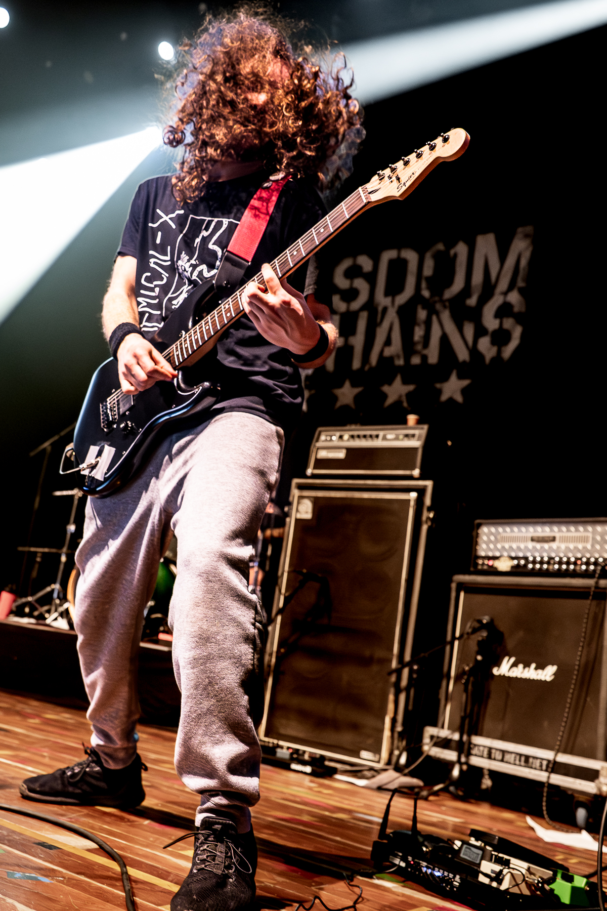 Wisdom in Chains @ Muziekgieterij, picture 10, photographed by Anoek Houben - FrontView Magazine