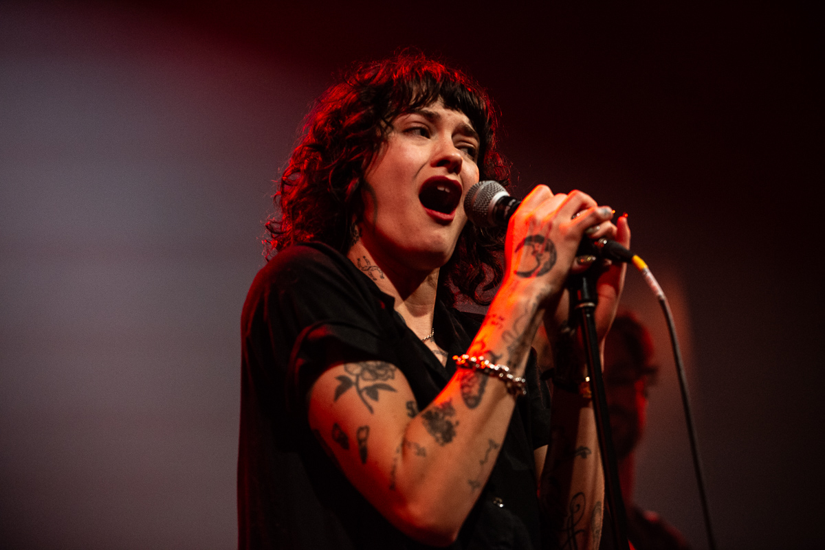 Girl In The Year Above @ Ancienne Belgique, foto 4, foto's door Raf Van Daele - FrontView Magazine