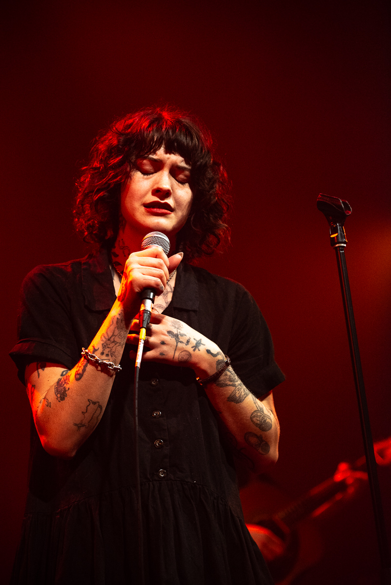 Girl In The Year Above @ Ancienne Belgique, foto 8, foto's door Raf Van Daele - FrontView Magazine