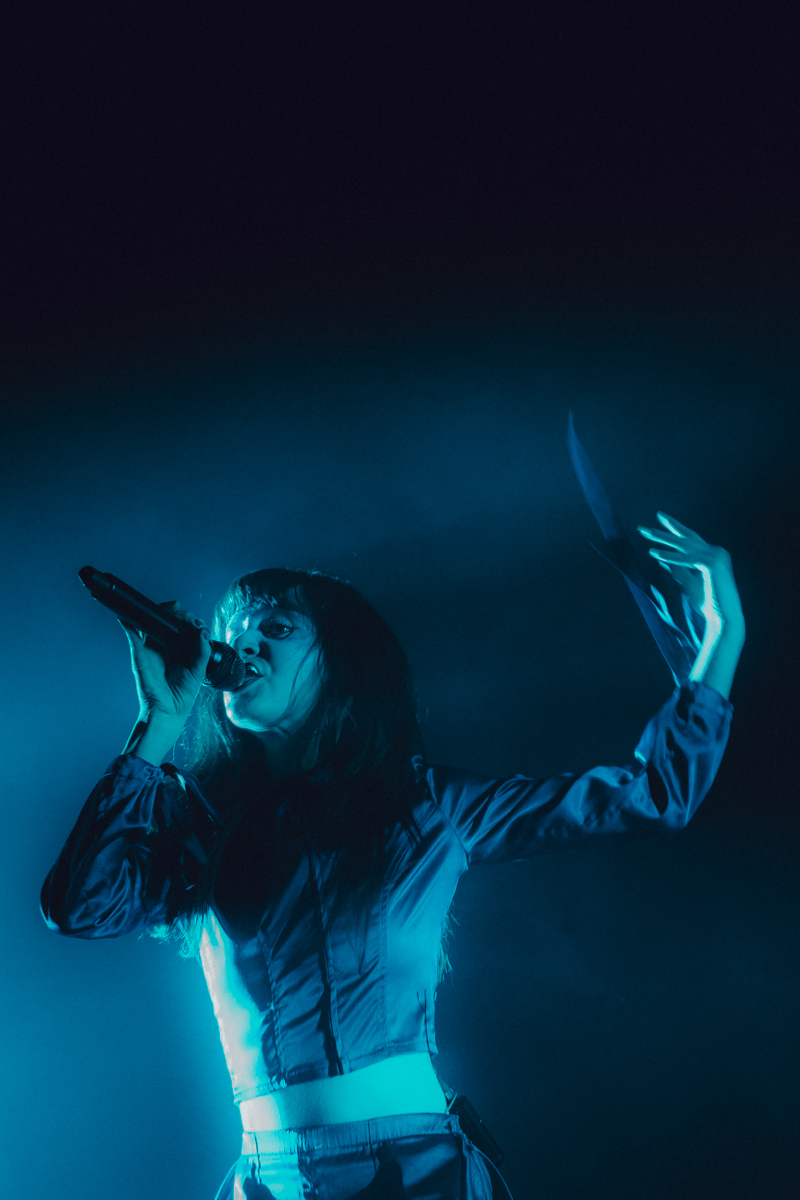 Magdalena Bay @ De Roma, picture 4, photographed by Simon Coppens - FrontView Magazine