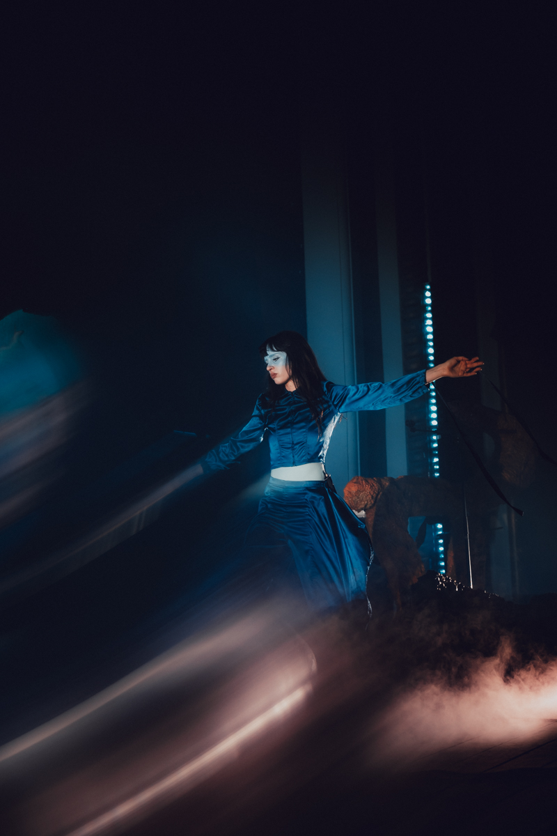 Magdalena Bay @ De Roma, picture 15, photographed by Simon Coppens - FrontView Magazine
