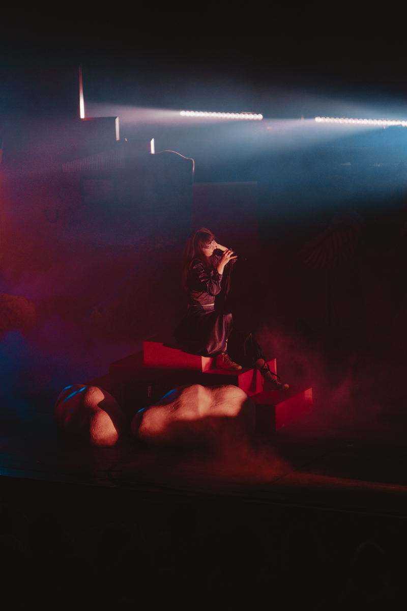 Magdalena Bay @ De Roma, picture 22, photographed by Simon Coppens - FrontView Magazine