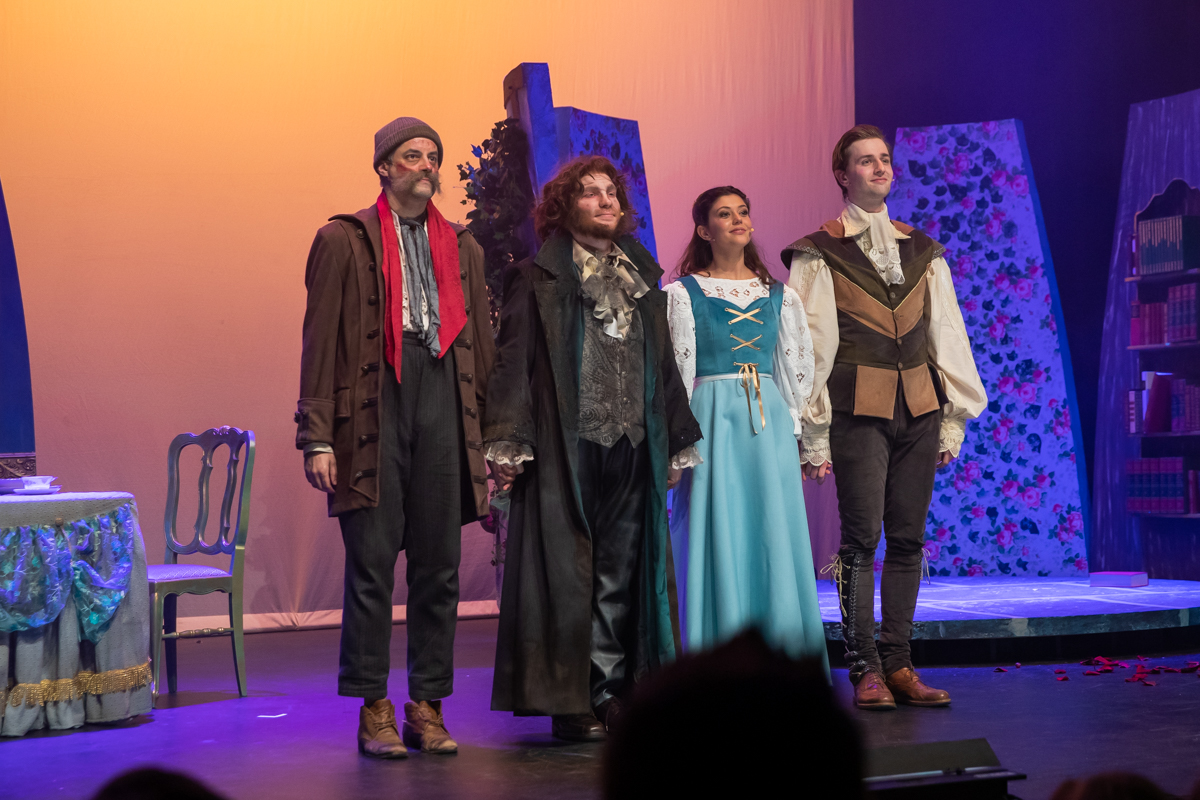 Première Belle & Het Beest @ Fakkeltheater - Rode Zaal, picture 20, photographed by Goele Bormans - FrontView Magazine