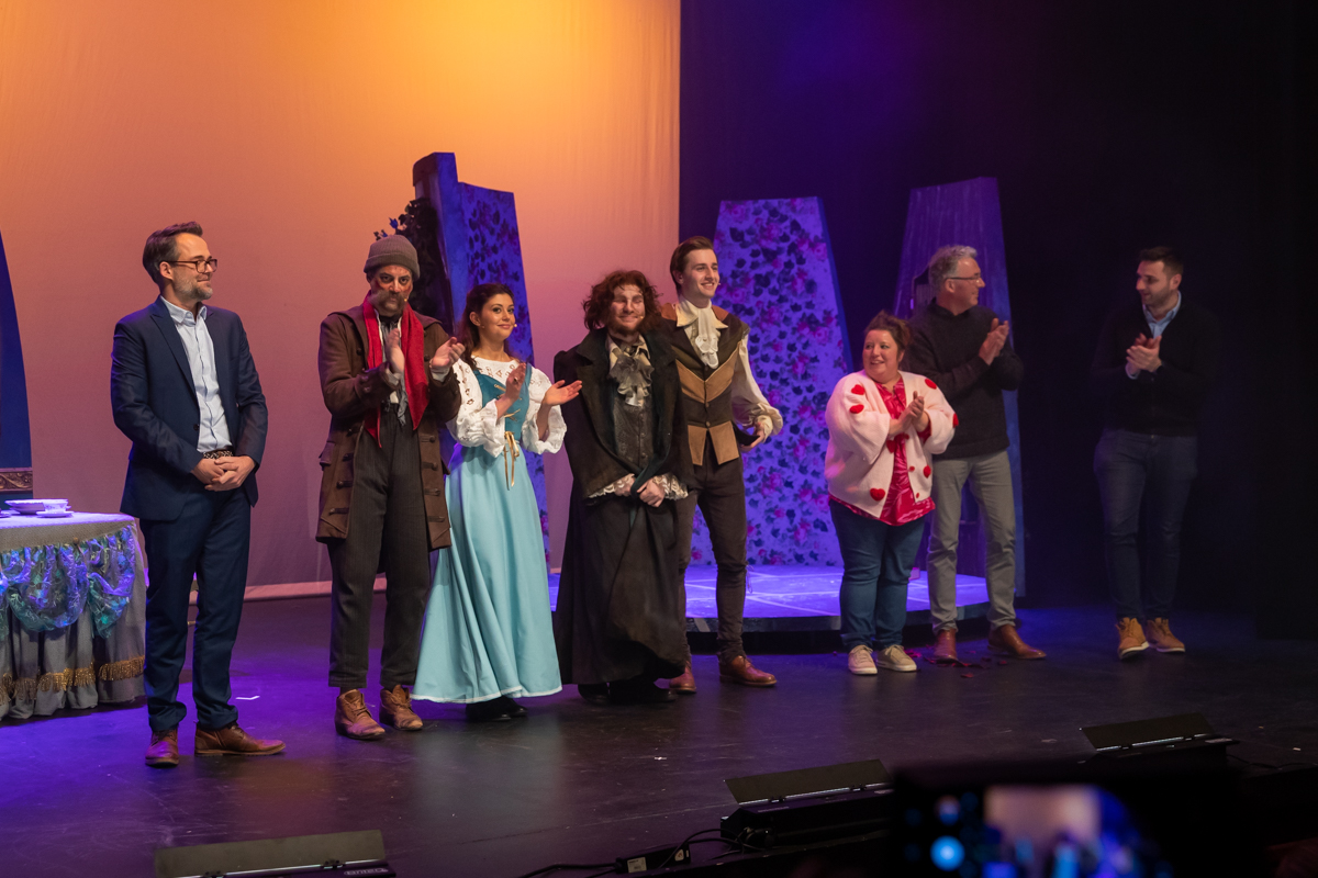 Première Belle & Het Beest @ Fakkeltheater - Rode Zaal, picture 22, photographed by Goele Bormans - FrontView Magazine
