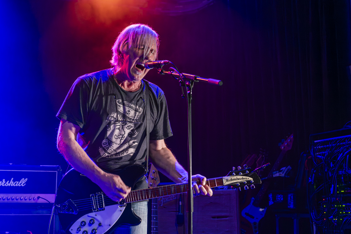 River @ De Casino, picture 2, photographed by Bart Janssens - FrontView Magazine