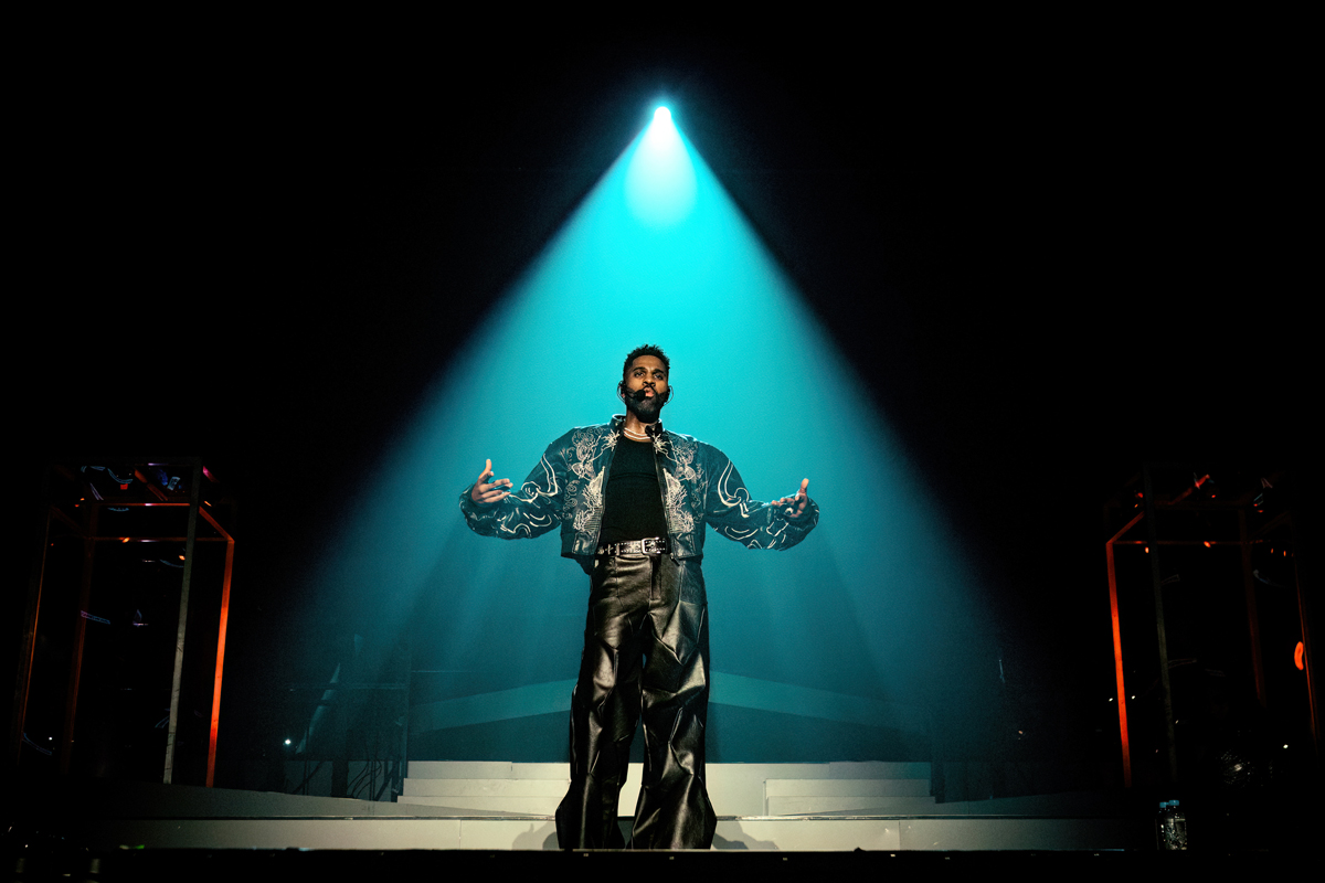 Jason Derulo @ ING Arena, picture 1, photographed by Livia Vaduva - FrontView Magazine