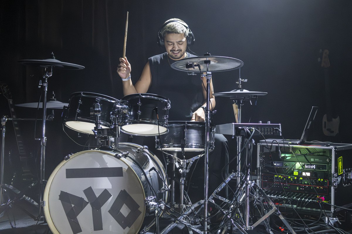 Pyo @ De Casino, picture 2, photographed by Bart Janssens - FrontView Magazine