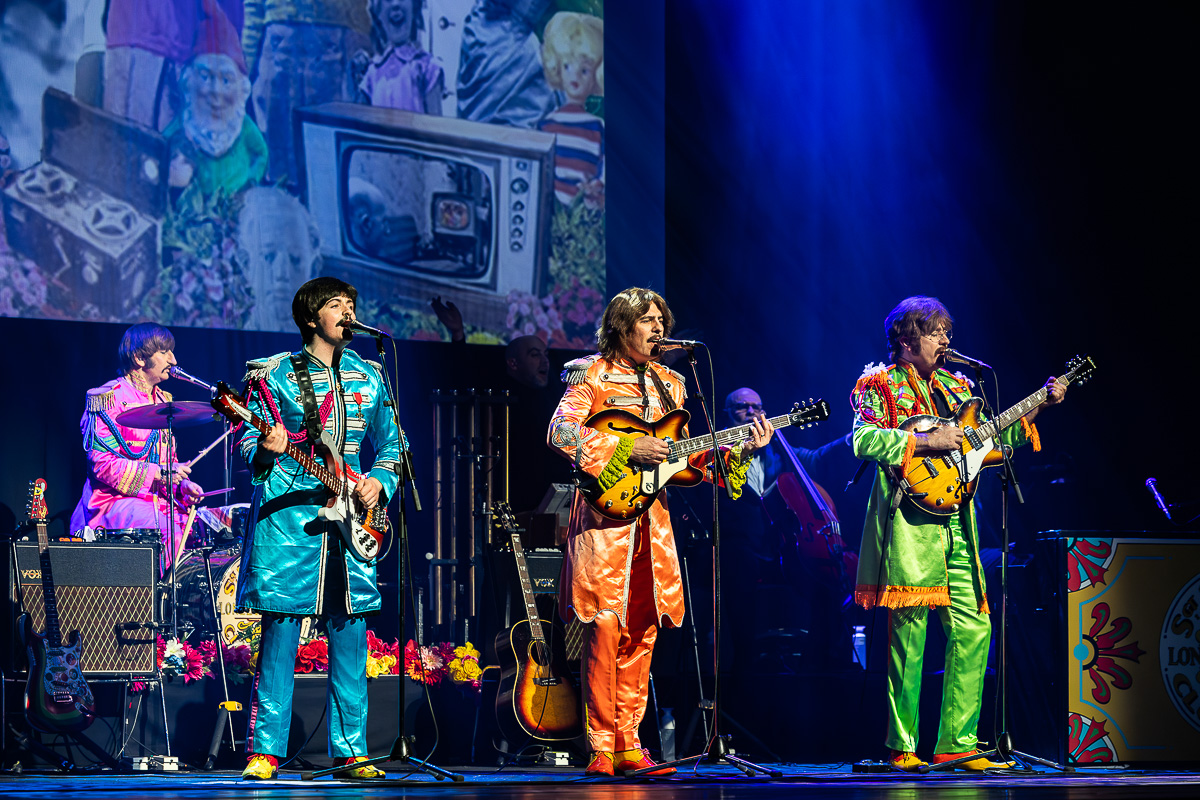 The Bootleg Beatles @ De Roma, picture 12, photographed by Marc Verdonck - FrontView Magazine