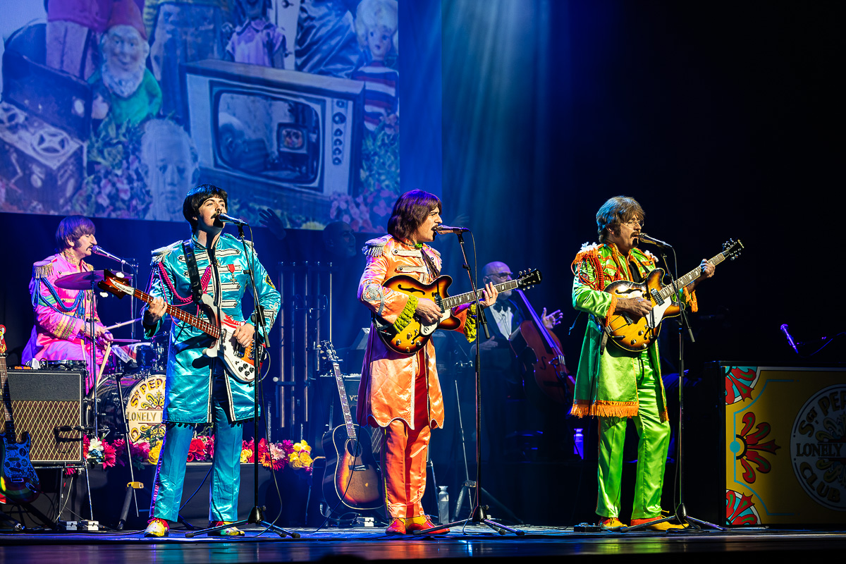 The Bootleg Beatles @ De Roma, picture 17, photographed by Marc Verdonck - FrontView Magazine