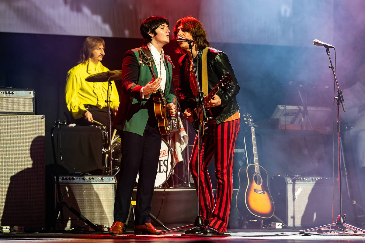 The Bootleg Beatles @ De Roma, picture 20, photographed by Marc Verdonck - FrontView Magazine