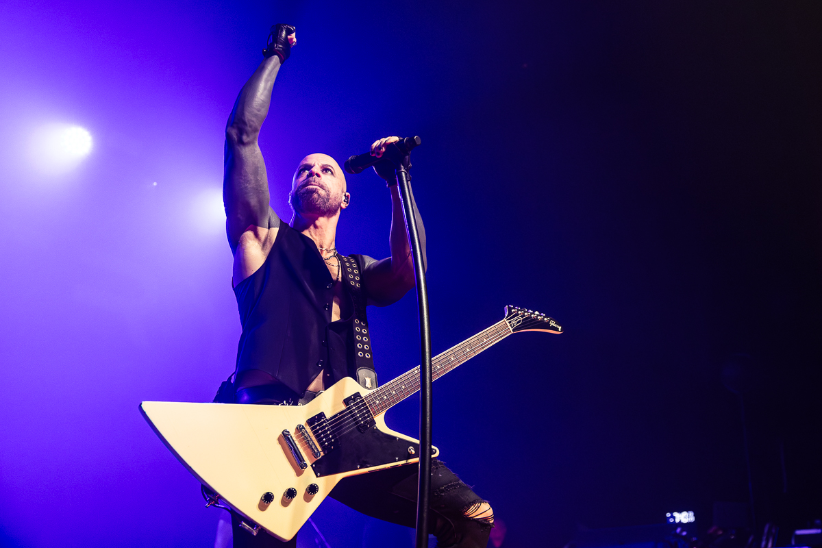 Daughtry @ Ancienne Belgique, picture 5, photographed by Dorien Goetschalckx - FrontView Magazine