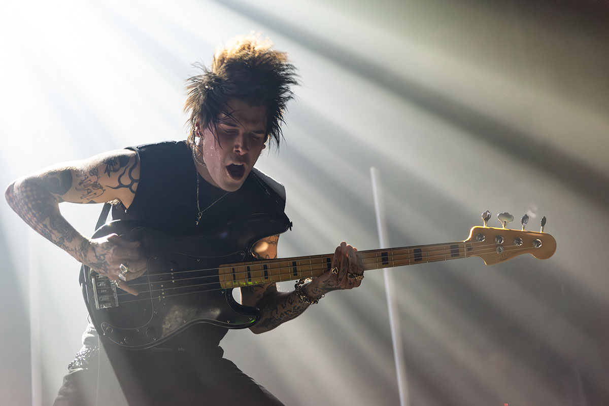 Sons @ Het Depot, picture 12, photographed by Johan Allaert - FrontView Magazine