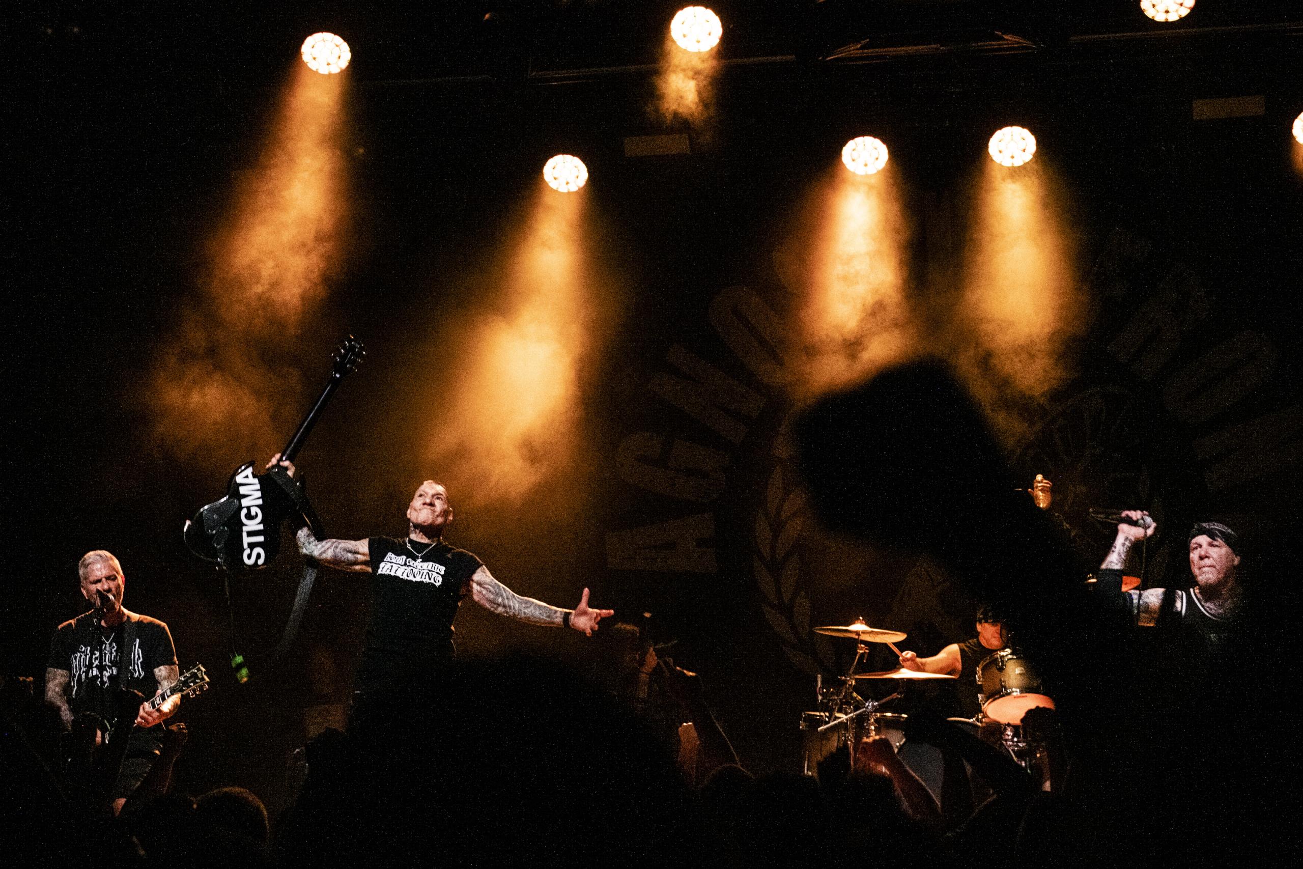Agnostic Front @ Trix, picture 23, photographed by Sandra Van Watermeulen - FrontView Magazine
