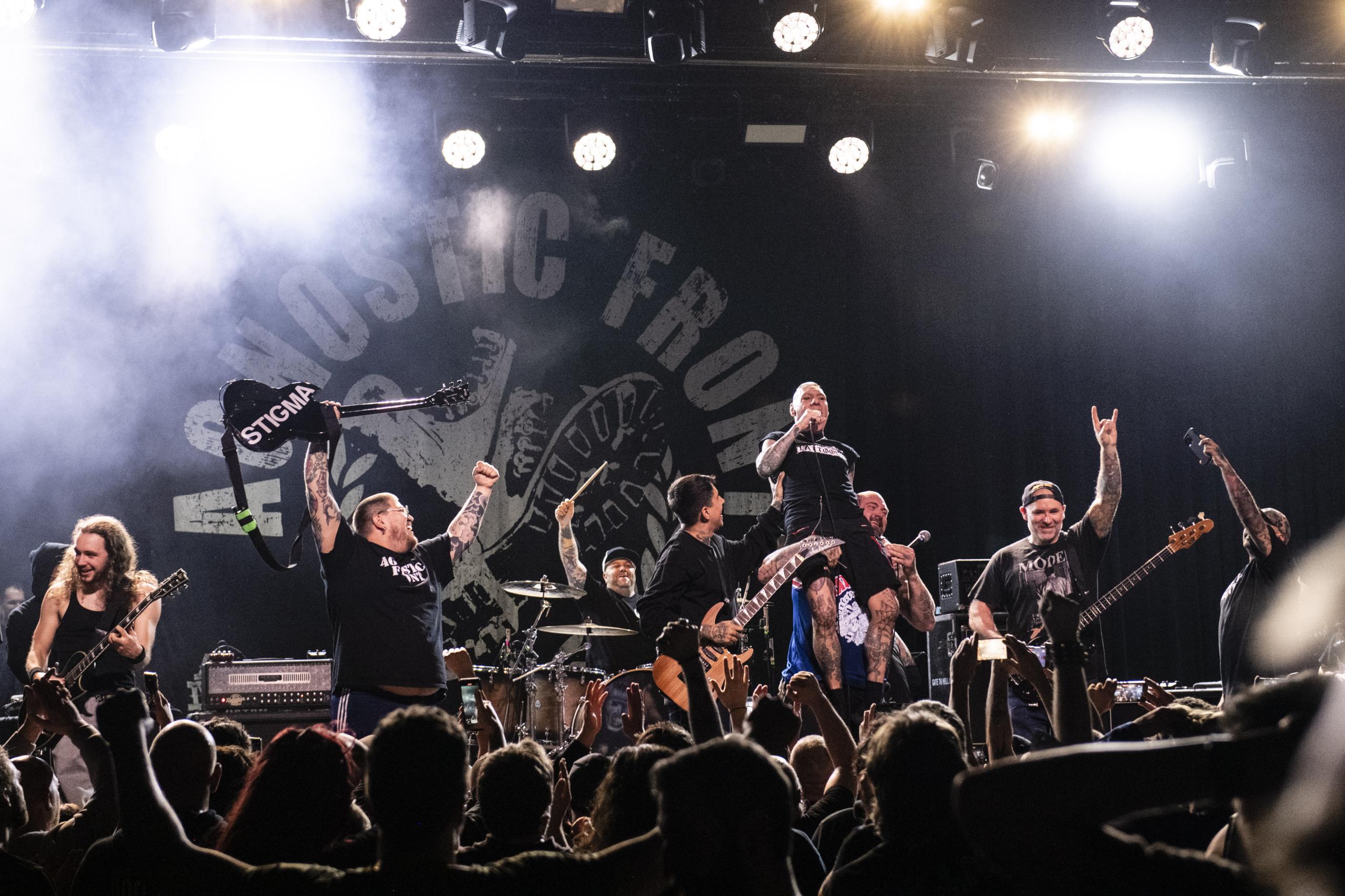 Agnostic Front @ Trix, picture 27, photographed by Sandra Van Watermeulen - FrontView Magazine