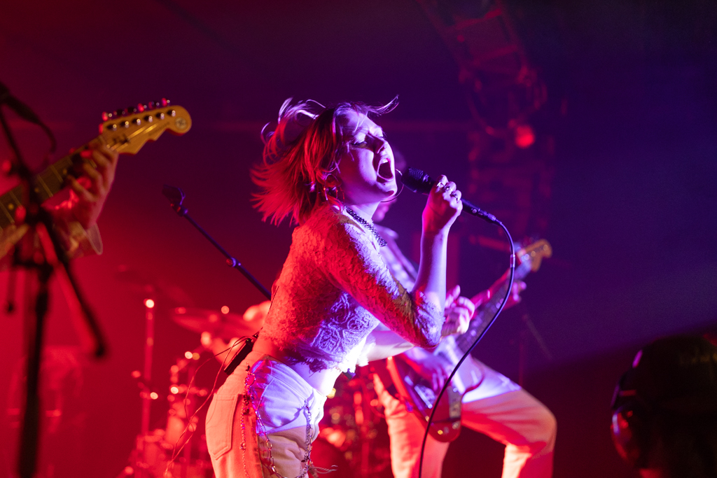 Eosine @ trix Antwerpen, picture 12, photographed by Peter Casie - FrontView Magazine