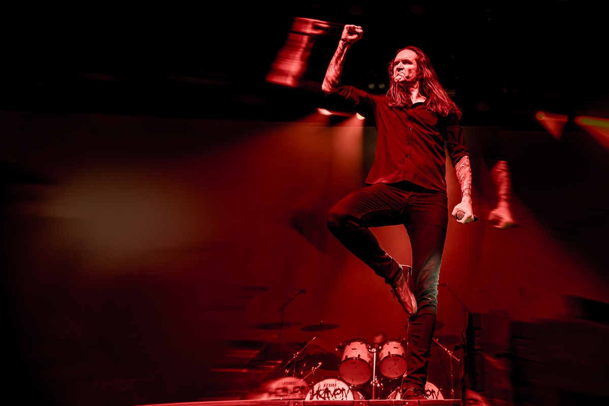 Heaven Shall Burn @ 013, picture 3, photographed by Dorien Goetschalckx - FrontView Magazine