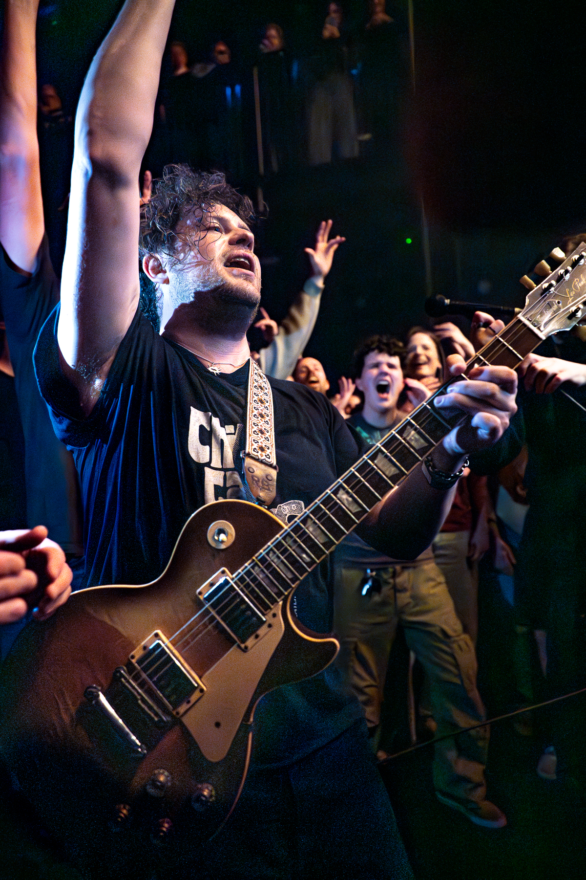 SONS @ Muziekgieterij, picture 12, photographed by Anoek Houben - FrontView Magazine