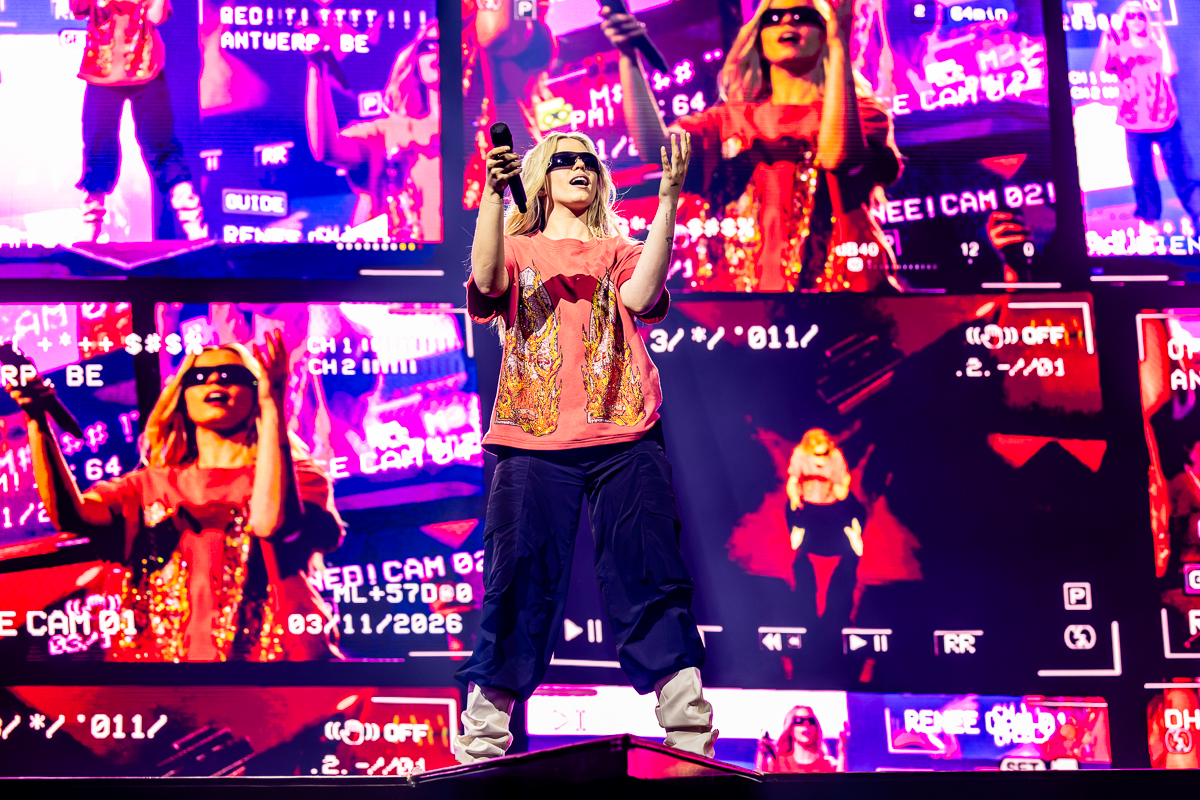 Renée Rapp @ Lotto Arena, picture 4, photographed by Dorien Goetschalckx - FrontView Magazine