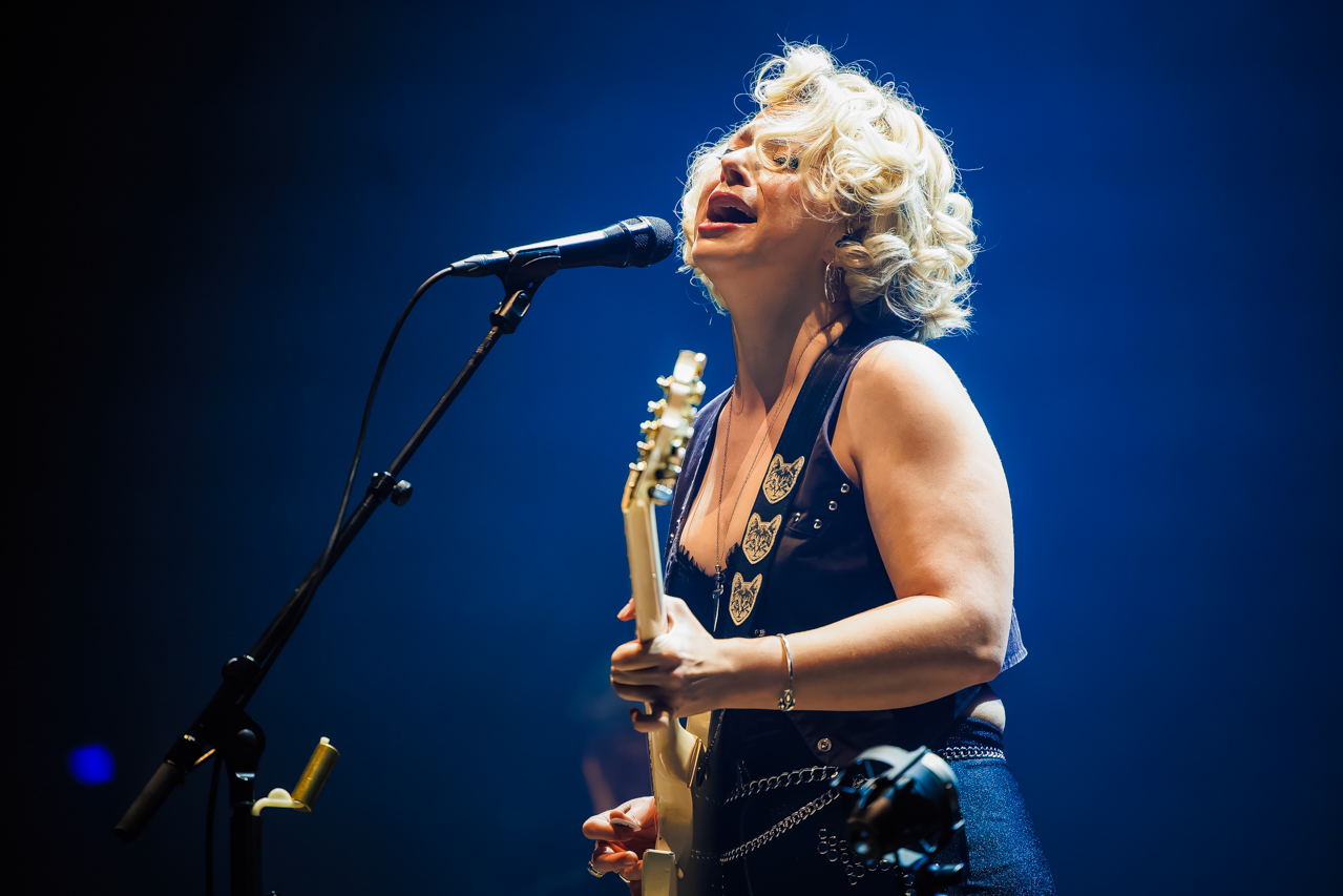 Samantha Fish In concert, foto 5, foto's door Paul Jongeneelen - FrontView Magazine