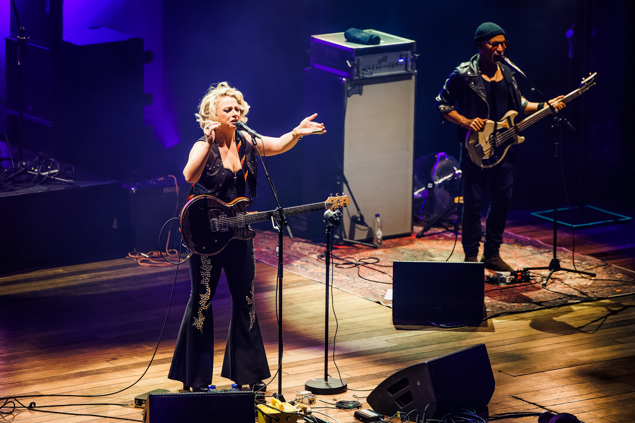 Samantha Fish In concert, foto 7, foto's door Paul Jongeneelen - FrontView Magazine