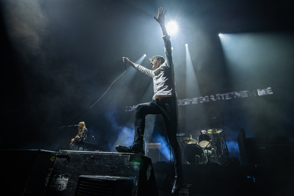 Suede @ 013, picture 9, photographed by David Johnson - FrontView Magazine