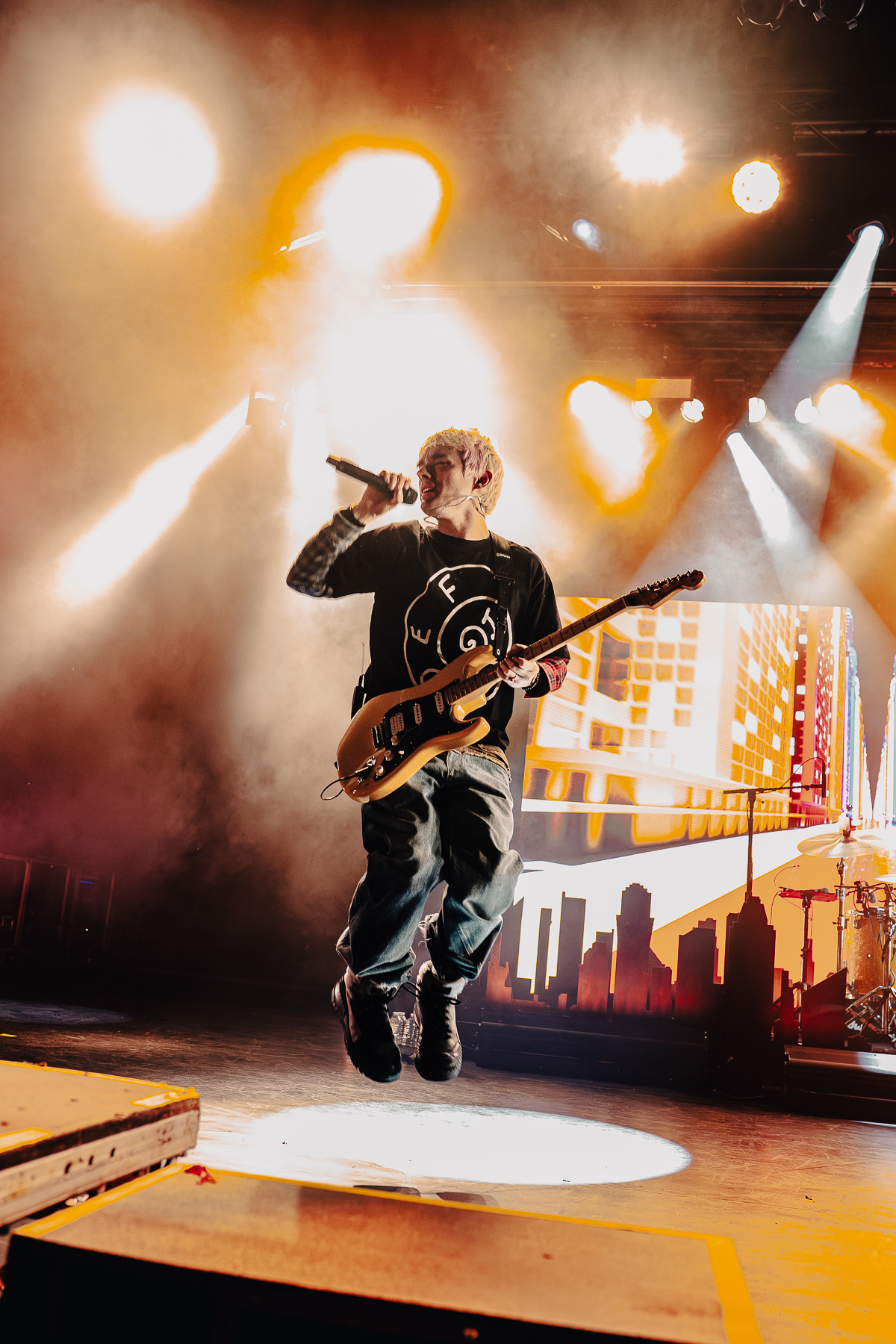 Waterparks @ Trix, picture 4, photographed by Anoek Houben - FrontView Magazine